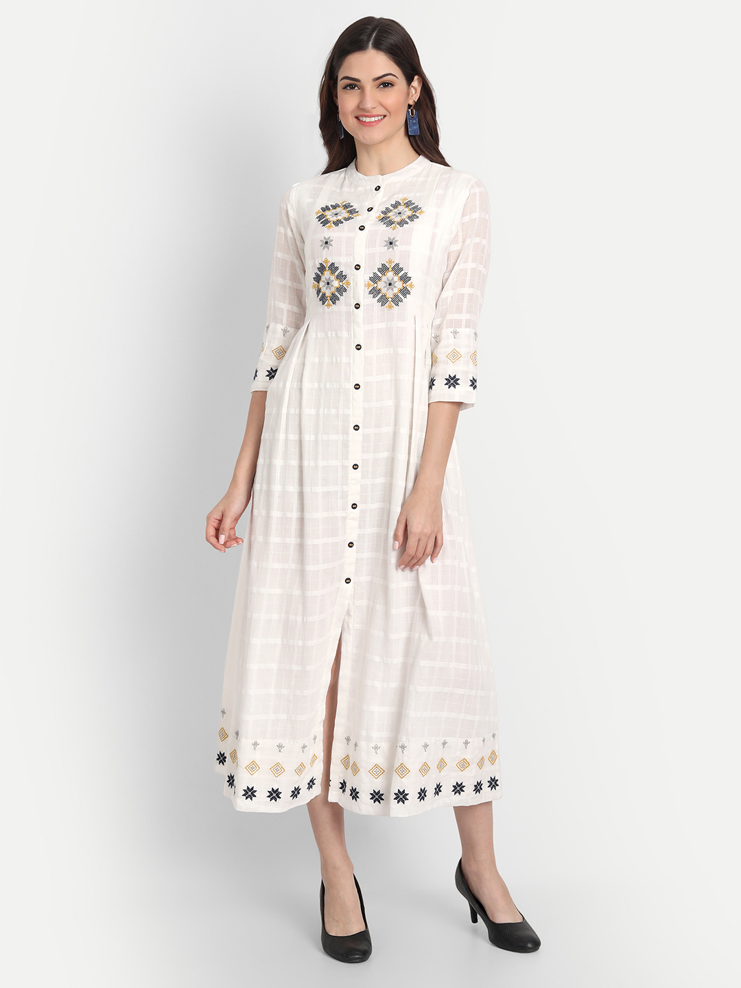 EMBROIDERED FLARED LONG DRESS