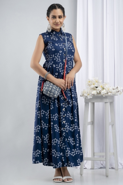 PRINTED LONG DRESS WITH BOX PLEATED