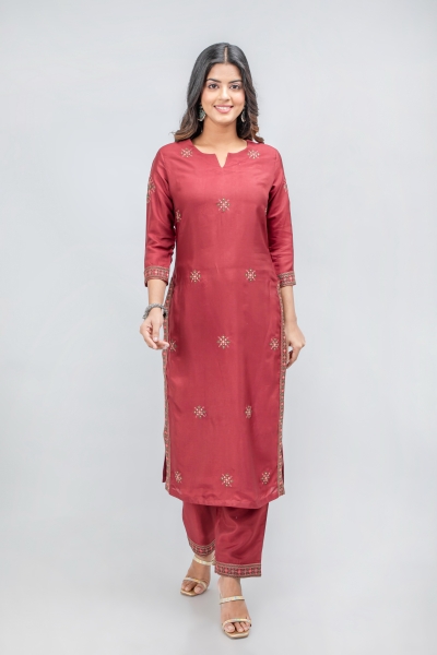EMBROIDERED KURTI WITH PANT